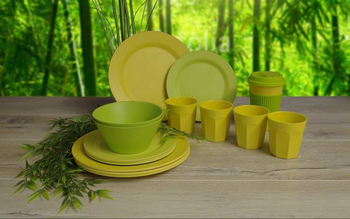 Camping tableware with bag