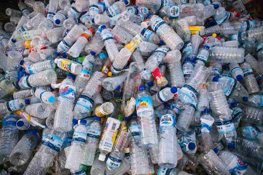 advantages of plastic in our daily life