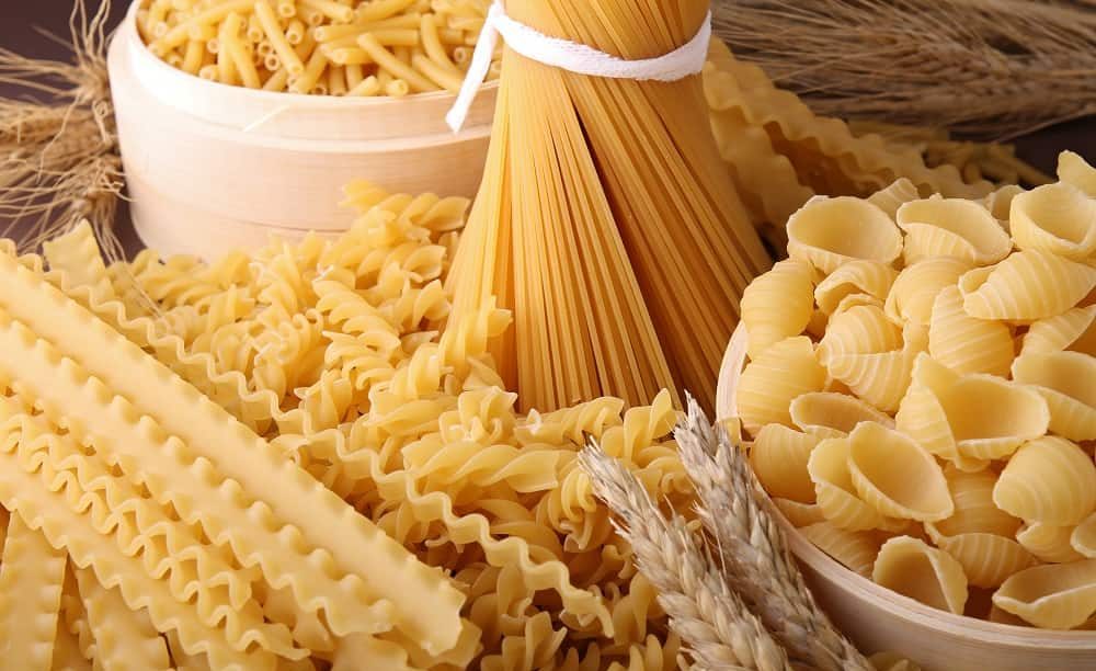 How much is pasta in a restaurant