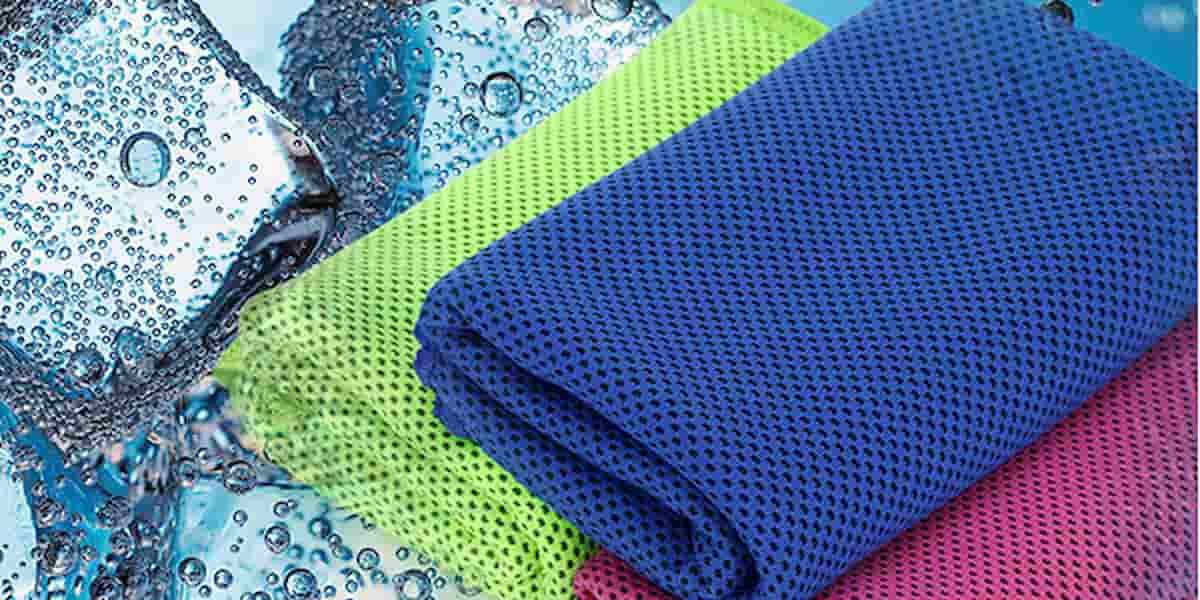 Cooling towel for neck