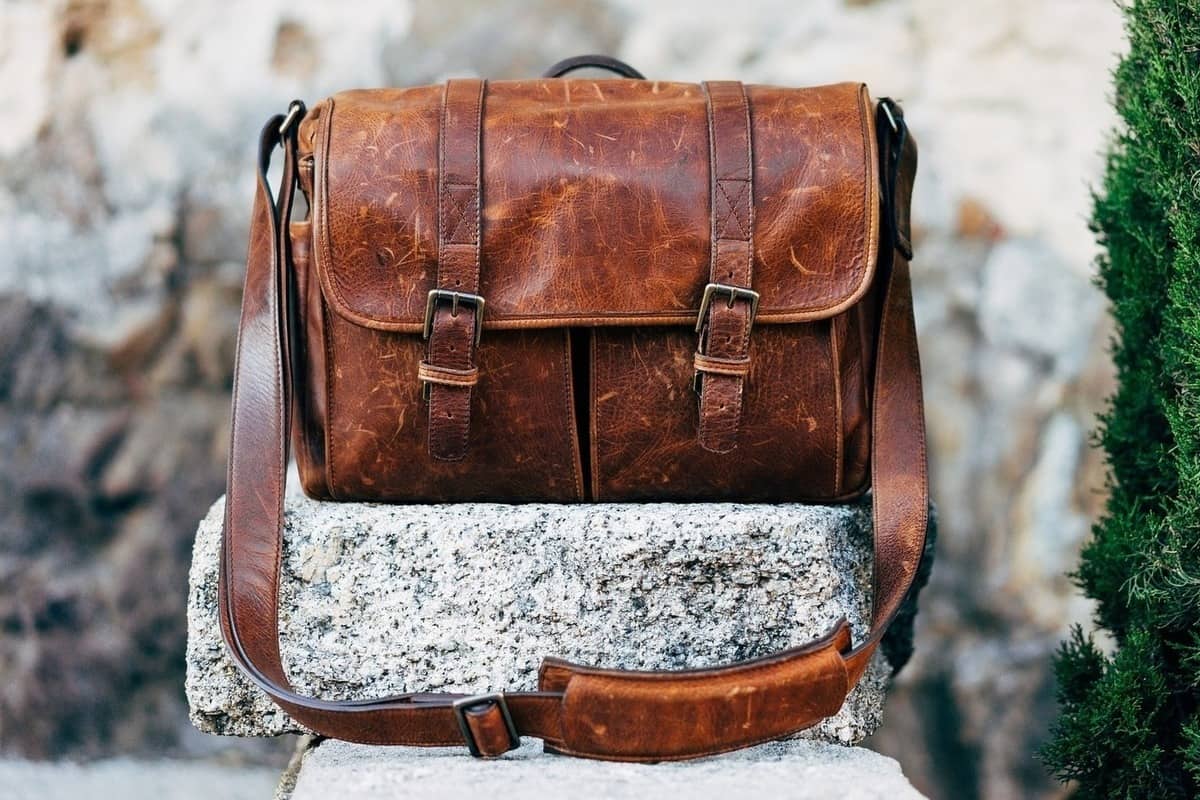Large leather travel bag