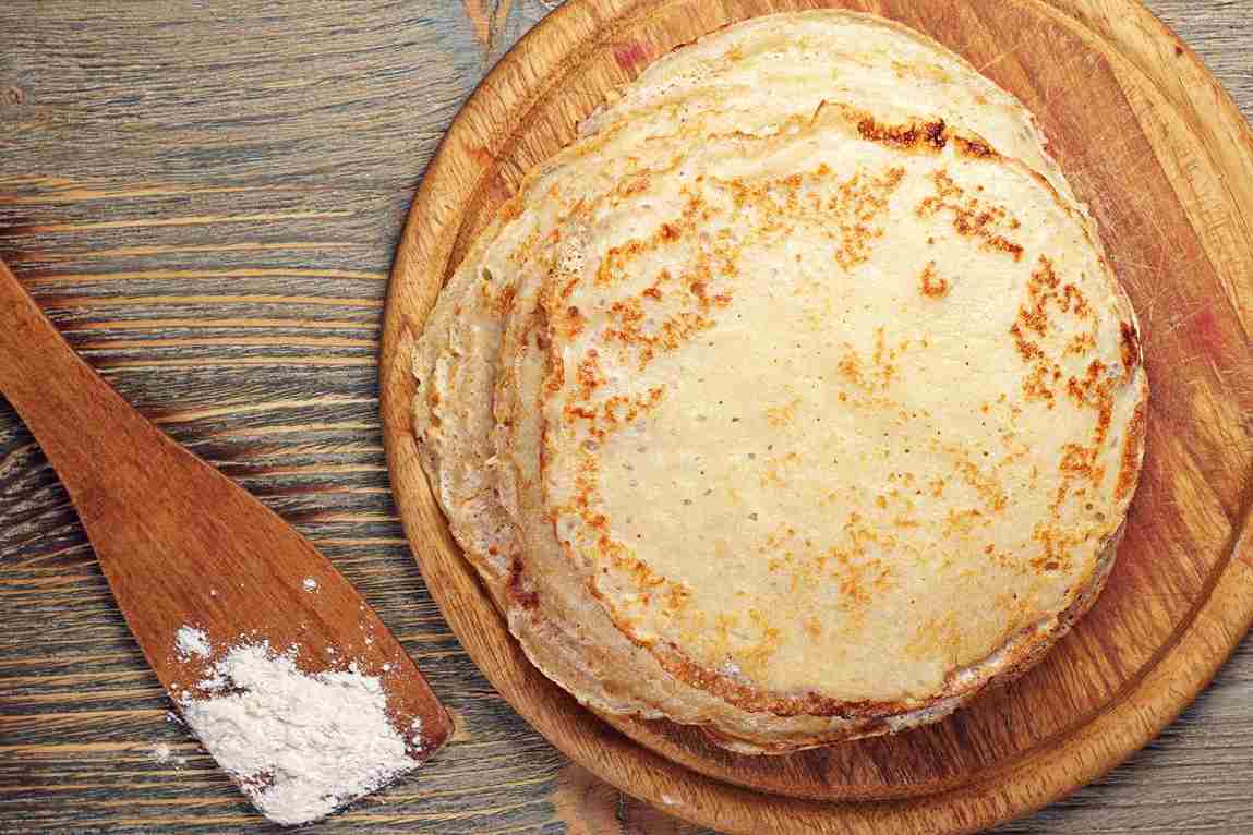 Peanut flour pancakes