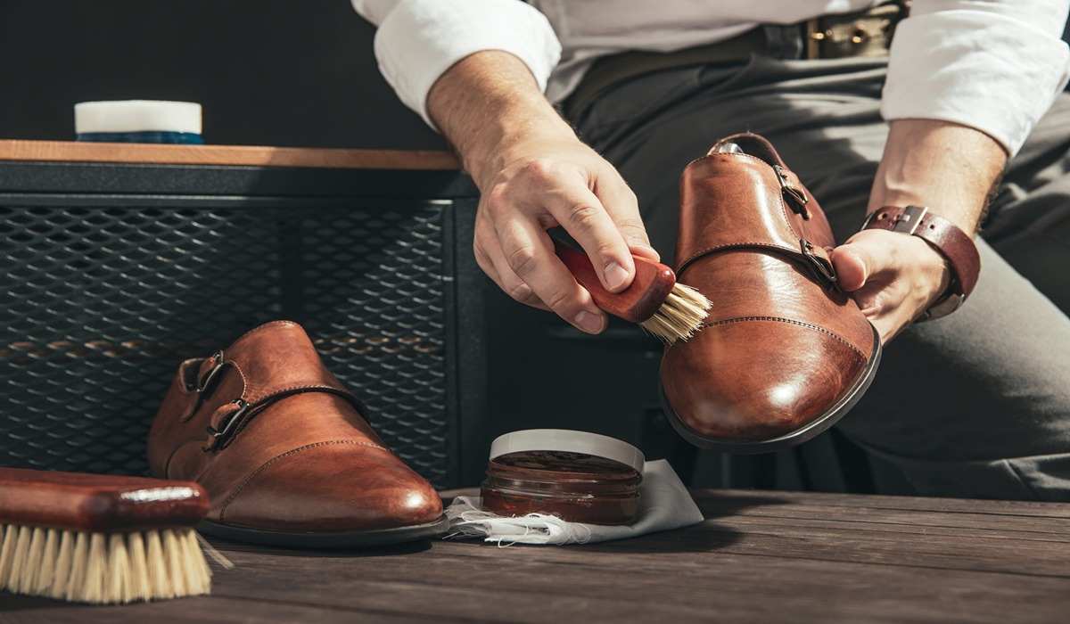 Get Water Stains Off Brown Leather Shoes
