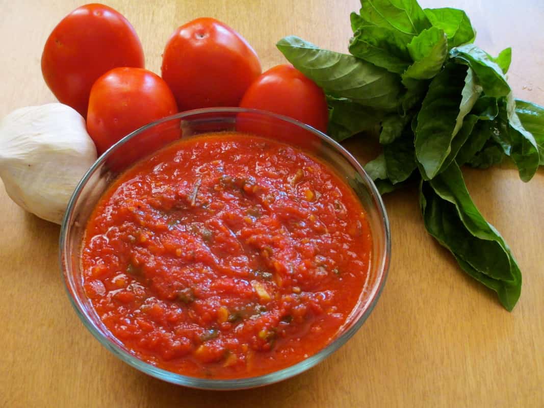 Tomato Sauce-Making Process