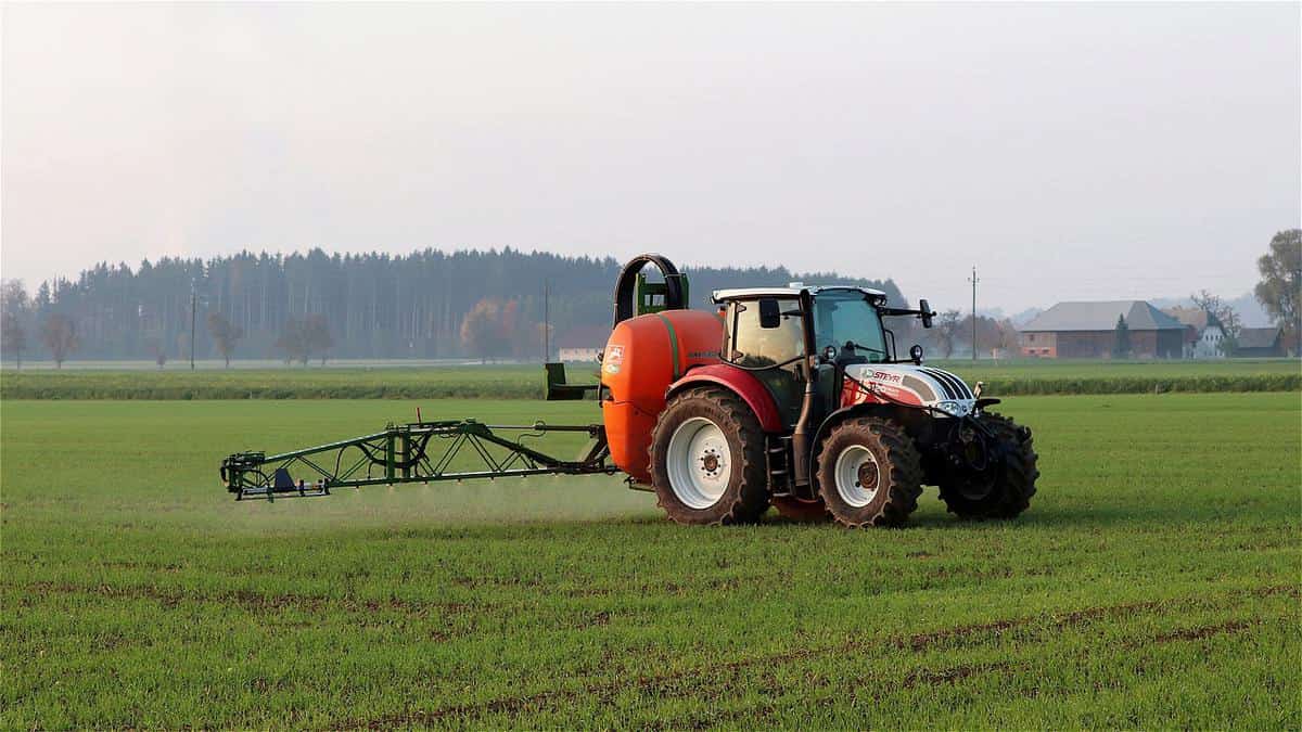 Tractor implement manufacturers