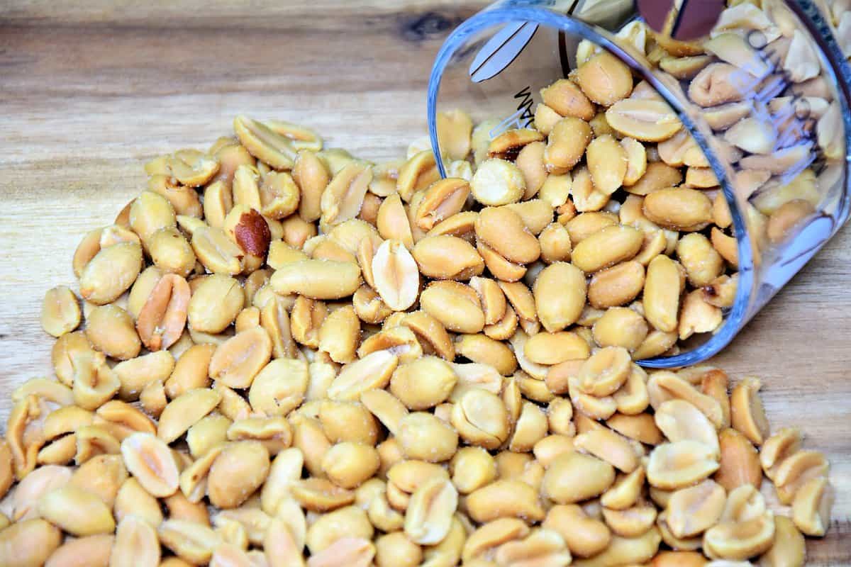 industrial uses of groundnut