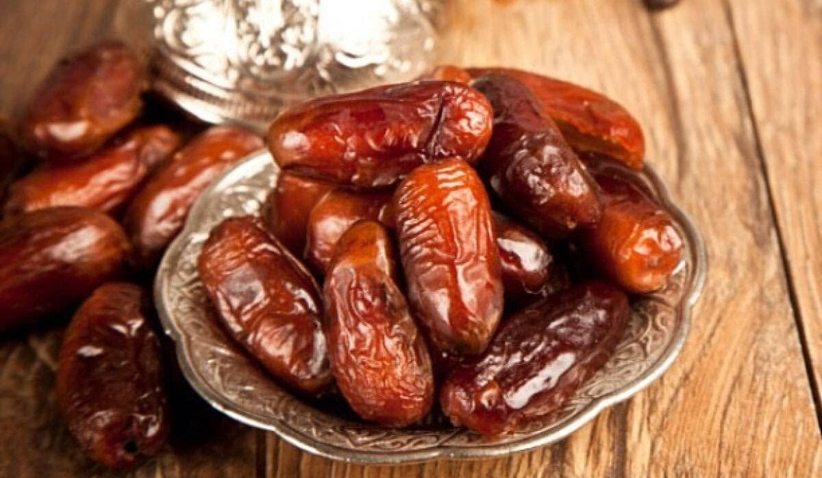 Halawi dates nutrition facts
