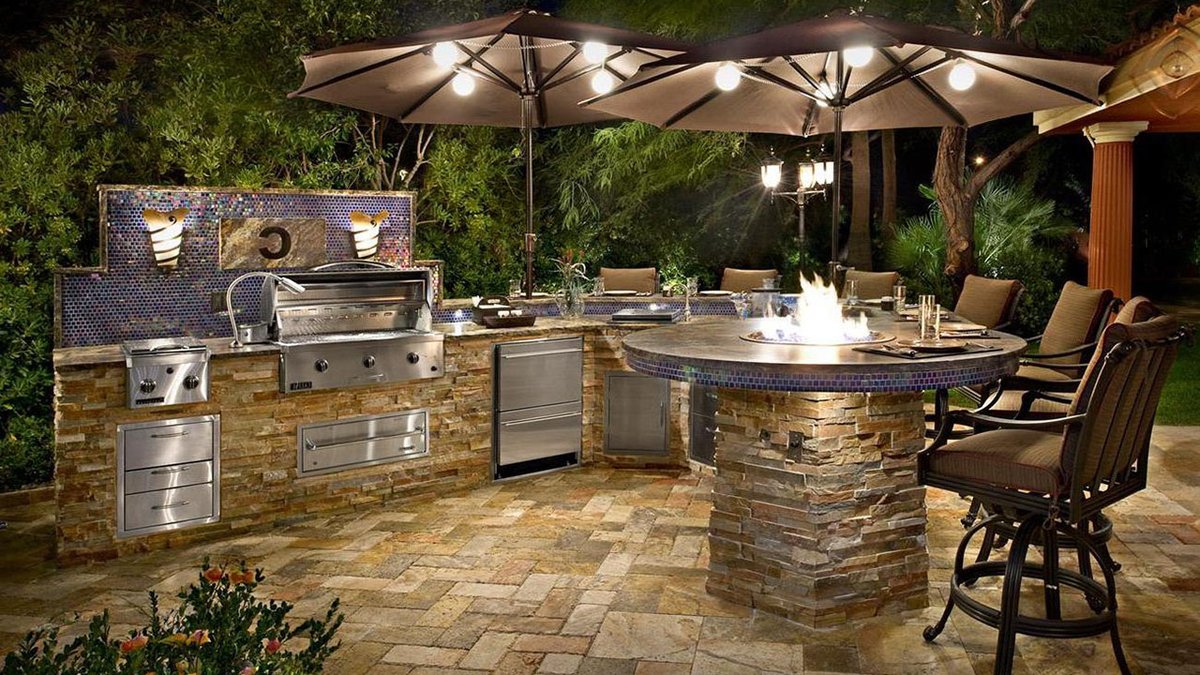 outdoor kitchen tile