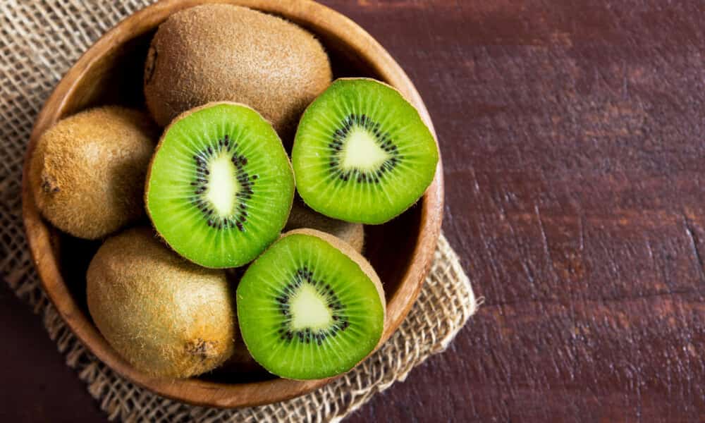 GreatPlentifulShopUSA Fresh Golden Kiwi Fruit Kiwifruit (2 Pounds) (Fresh  Green Kiwi Fruit Kiwifruit (2 Pounds))