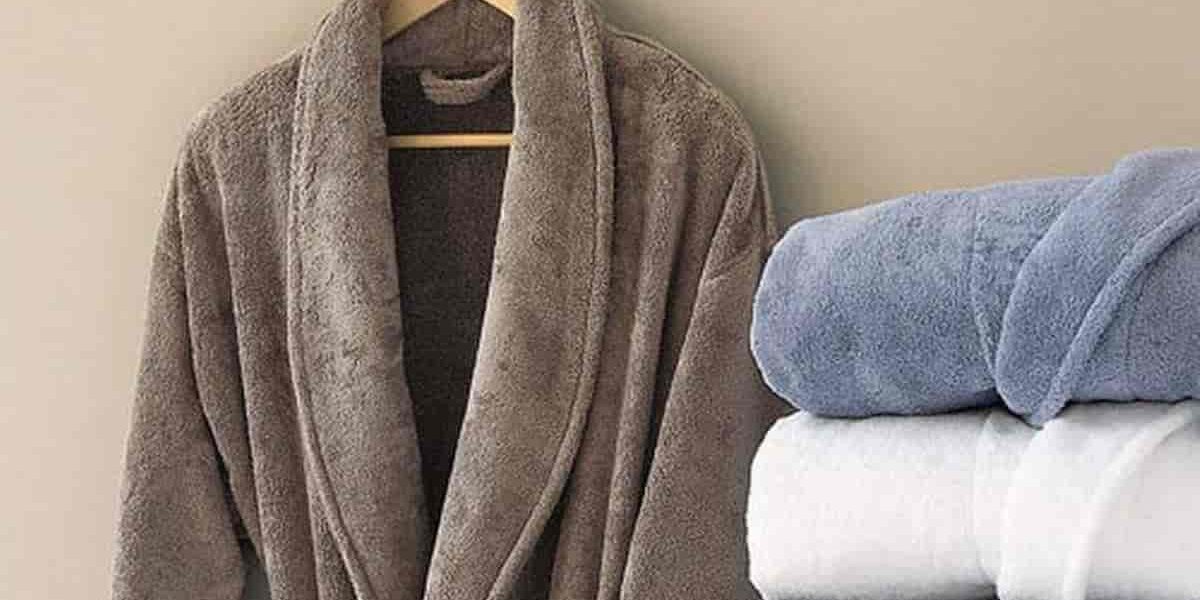 Ladies toweling bath robe with hood