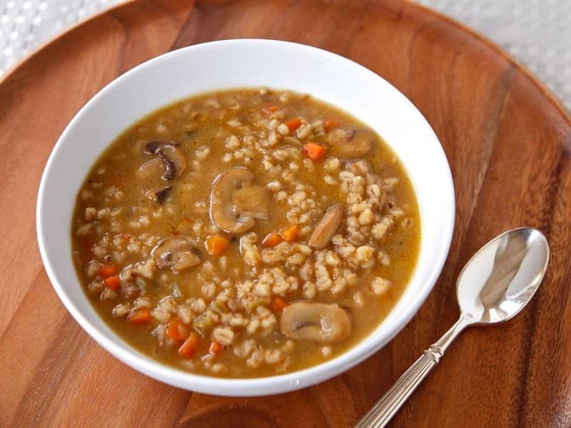 old fashioned vegetable beef barley soup