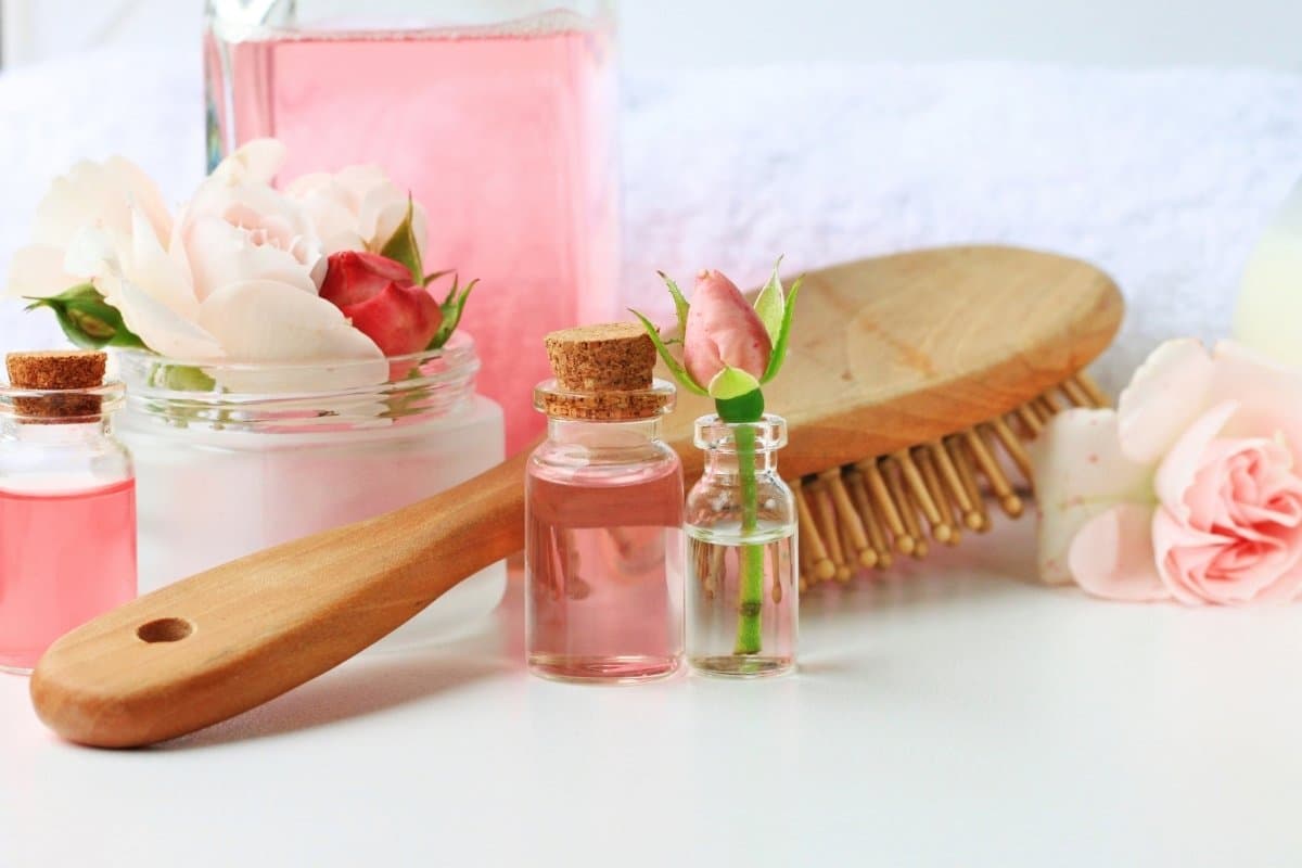 Rose water on face overnight benefits