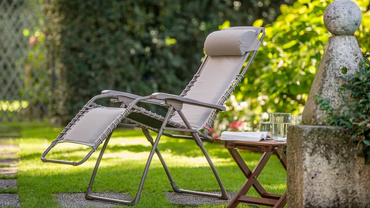 reclining outdoor chair price