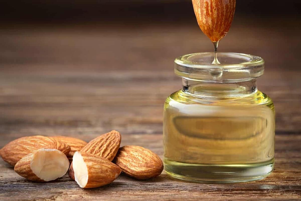 Organic almond oil for baby