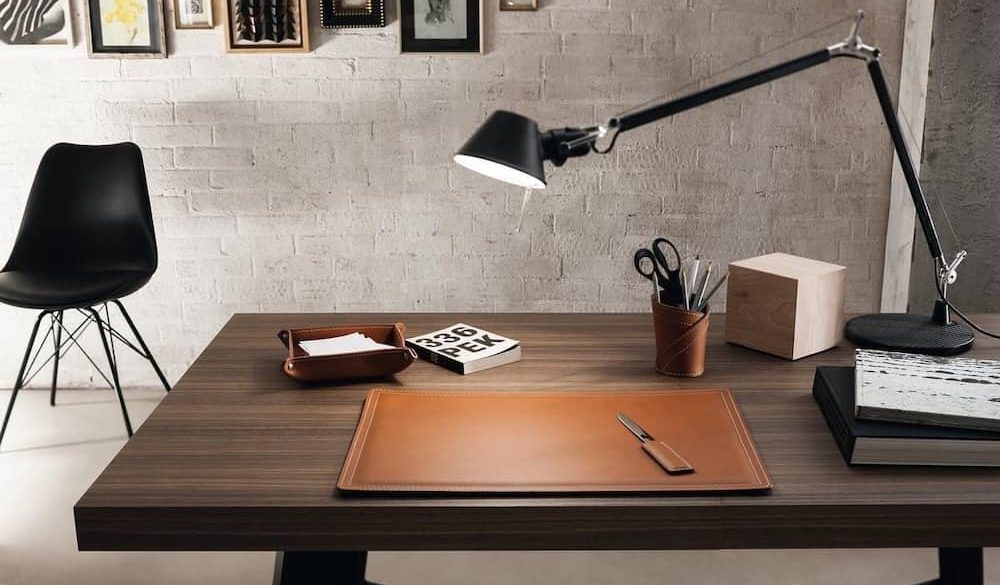 Leather set office