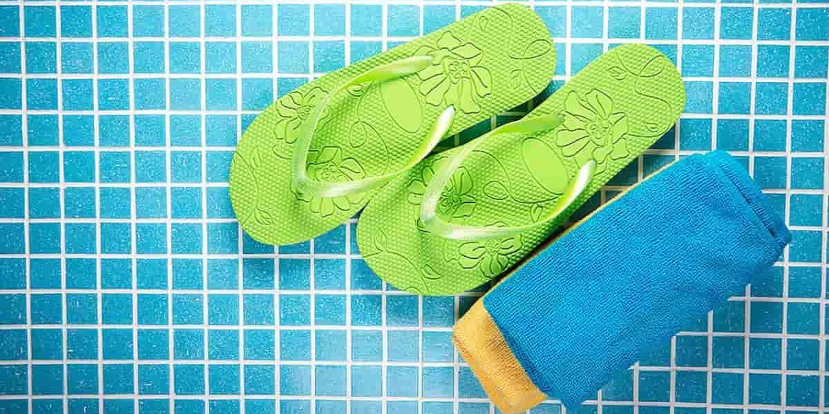 slip-resistant shower shoes uk