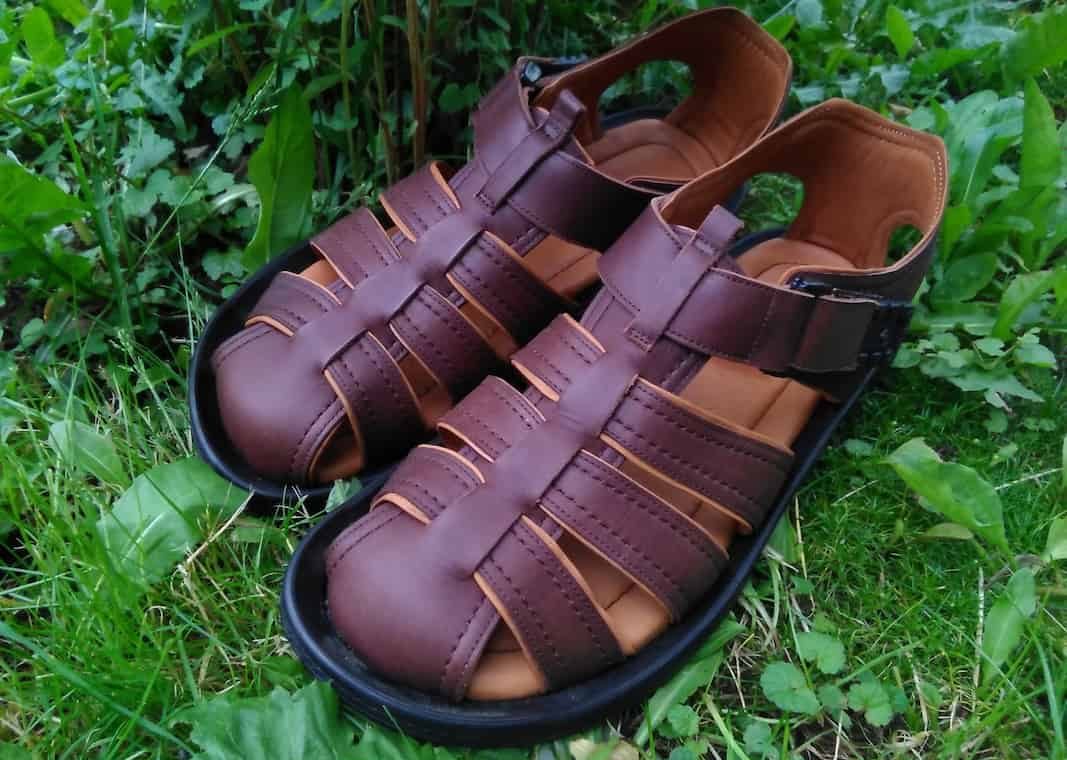 Bata leather sandals