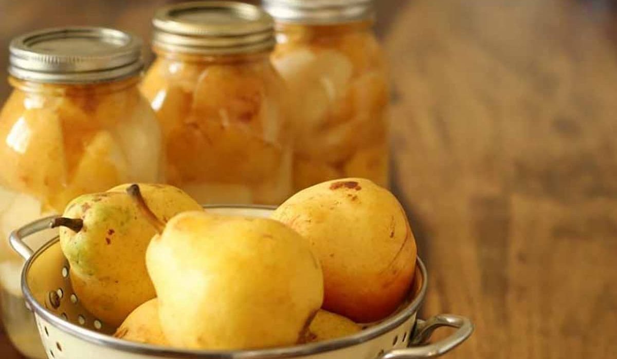 canned pears health info