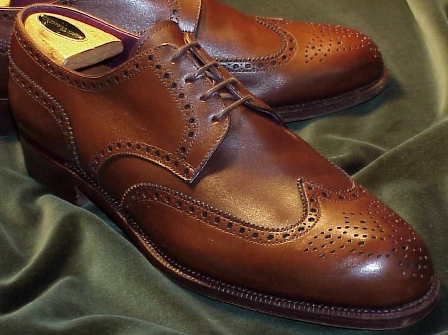 handmade leather shoes in Pakistan