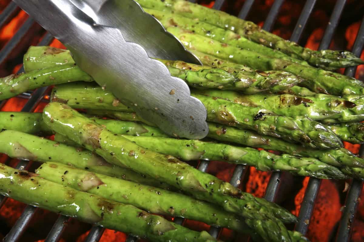 foil grilled asparagus
