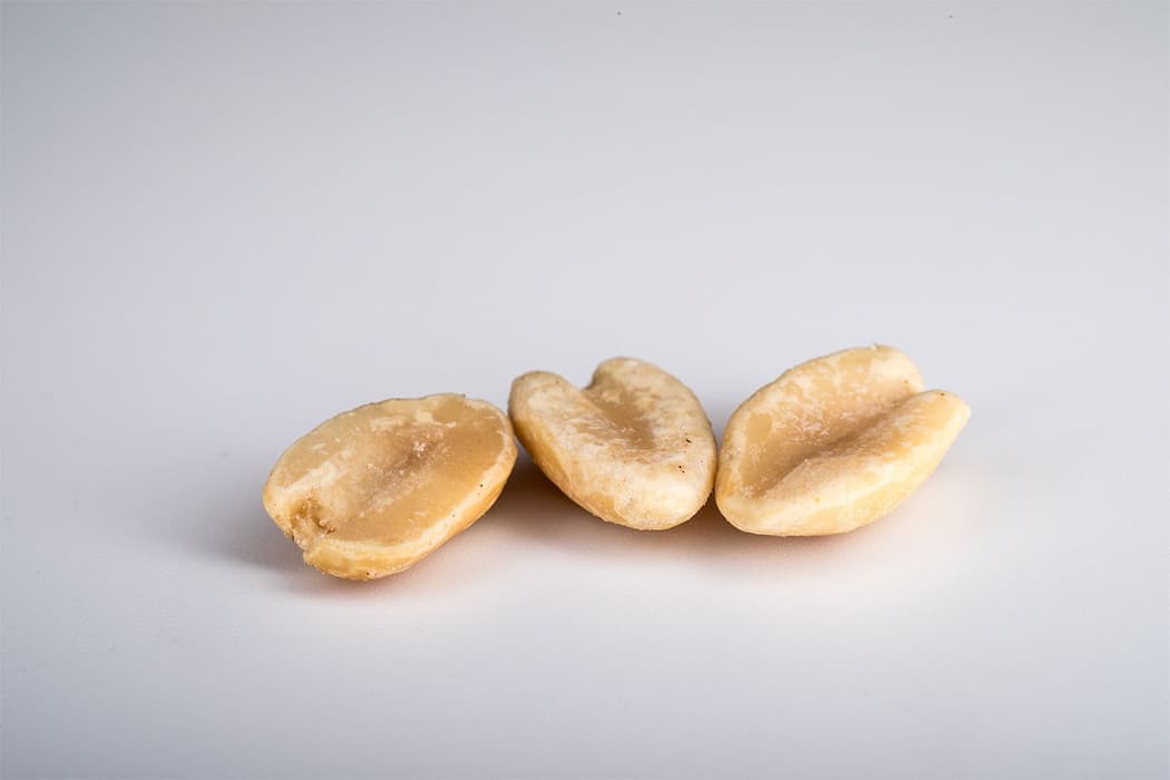 Peanut production price