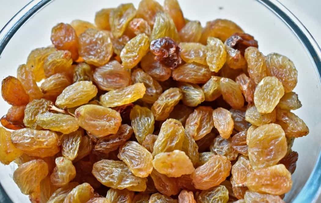 golden raisins rate tesco