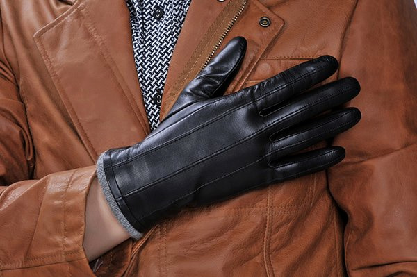 Leather working gloves