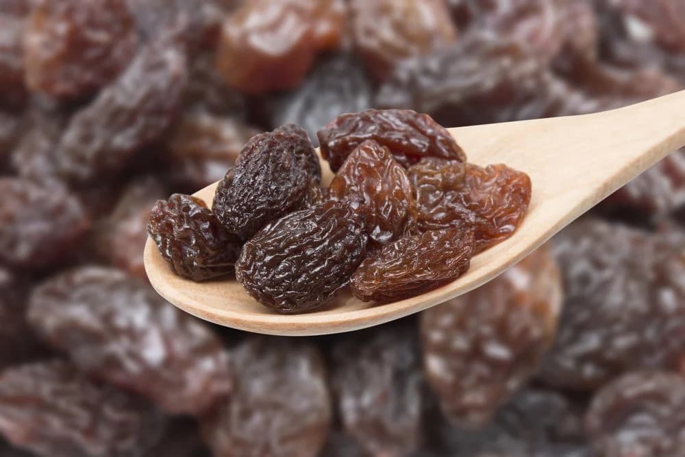 raisins sugar quantity of food