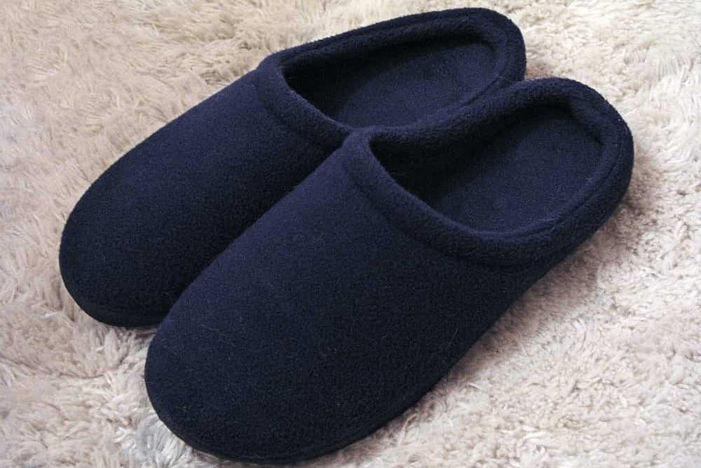 bulk buy slippers