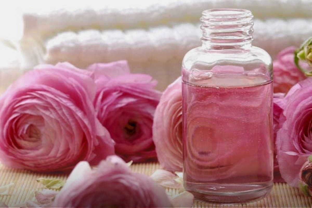 Rose water for face benefits