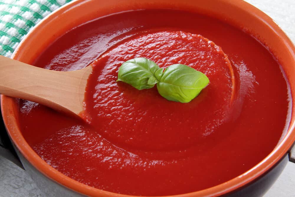 Tomato sauce taste
