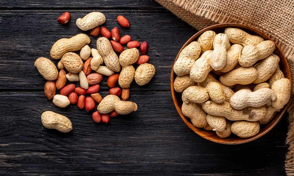 Peanut and walnut nutrition