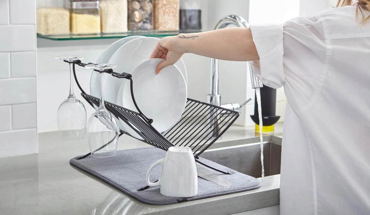plastic dish drainer with drip tray + The purchase price - Arad Branding