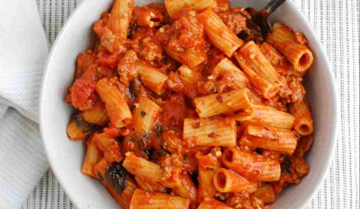 Rigatoni Pasta Recipe with Sauce