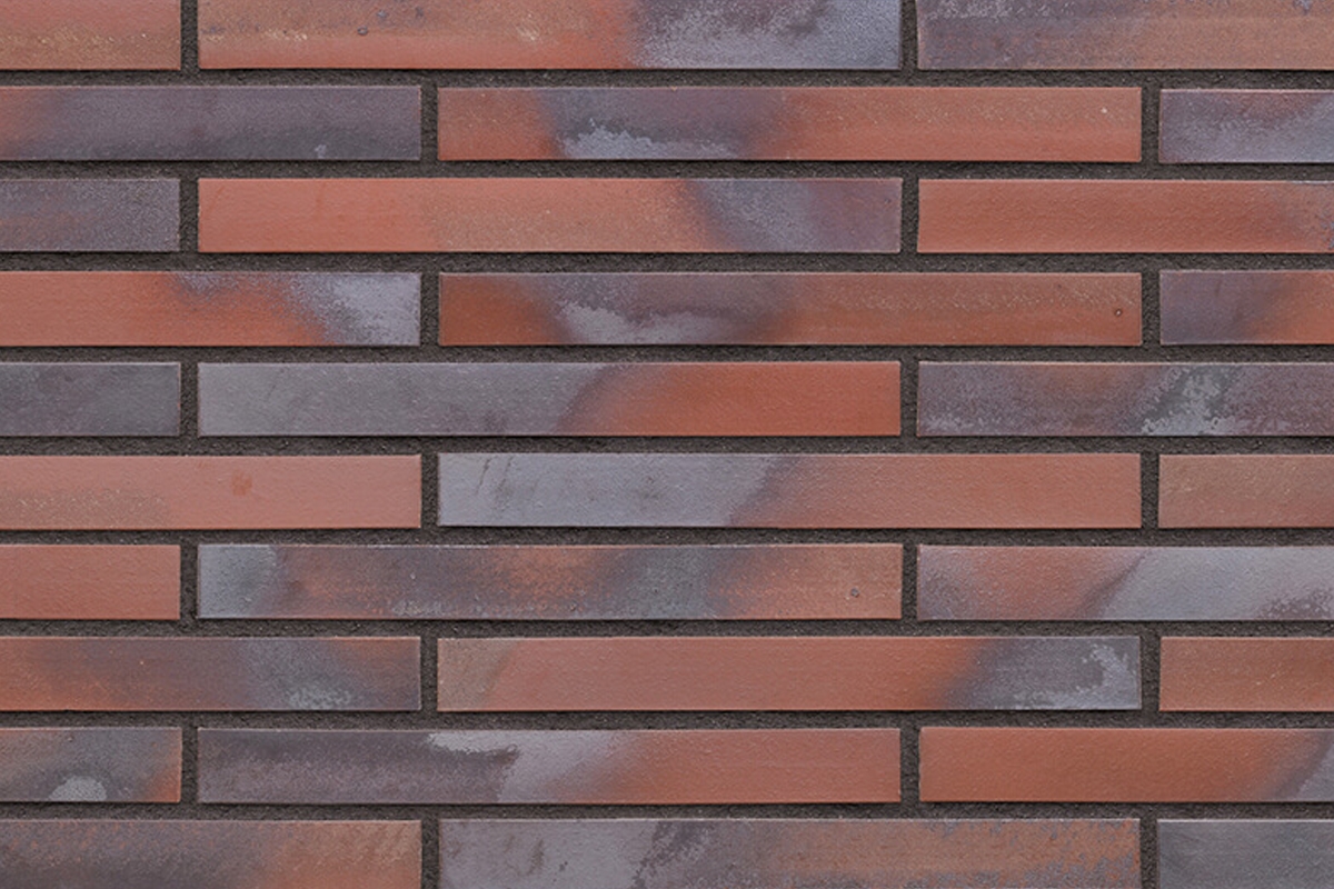 Installation of refractory bricks