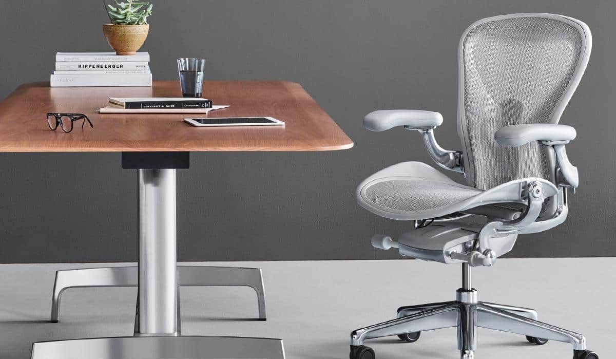 ergonomic office chair with adjustable height