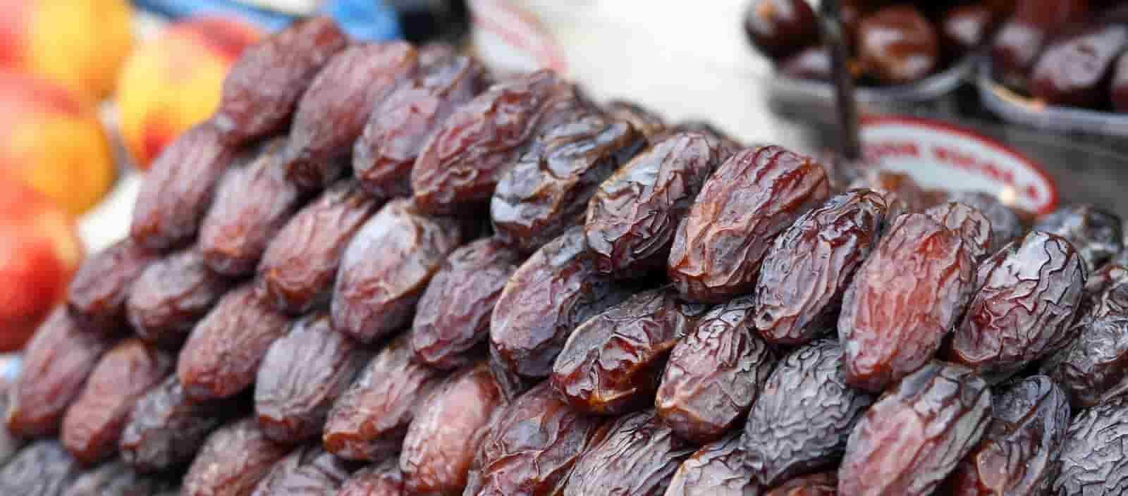 ajwa dates in madina