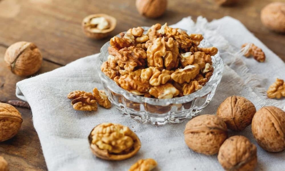 Peanut vs. walnut