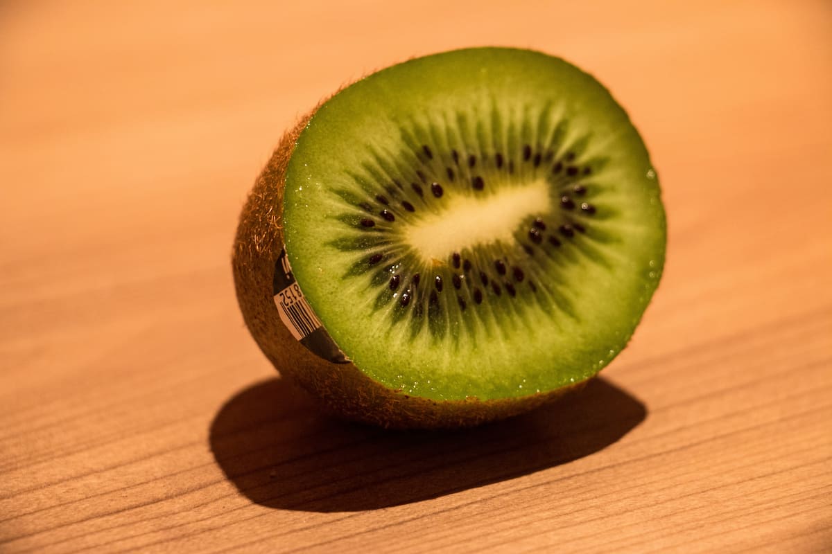 Price Organic Kiwifruit + Wholesale buying and selling - Arad Branding