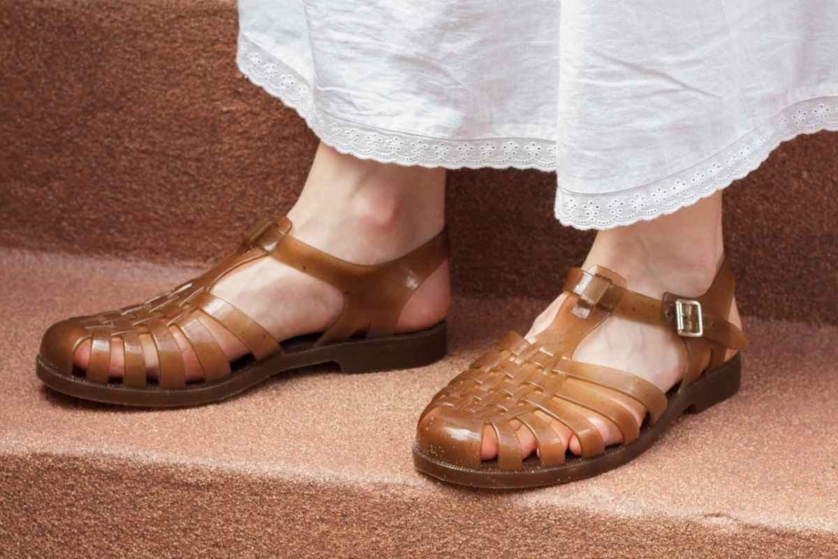 Womens plastic sandals
