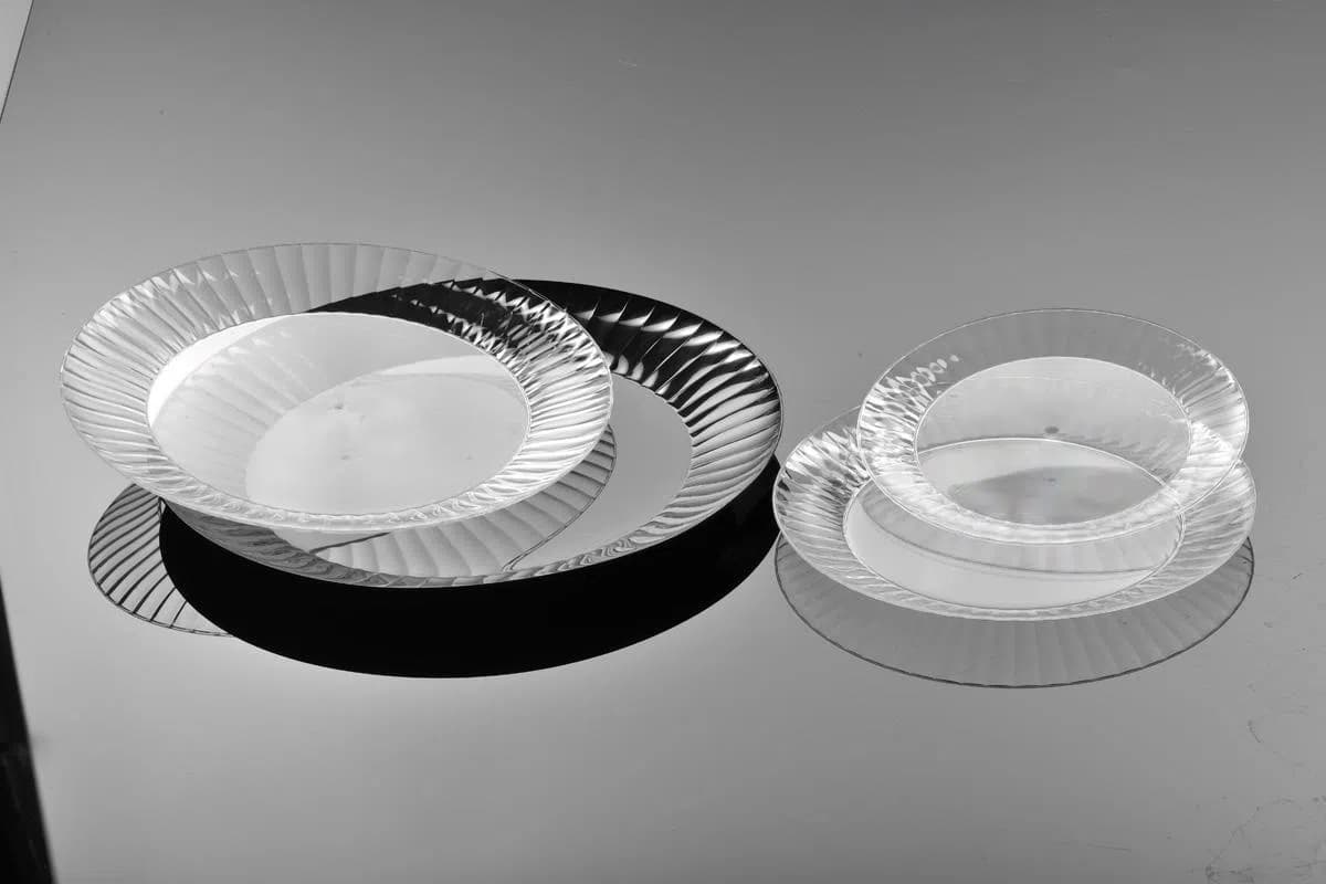 Luxury plastic plates