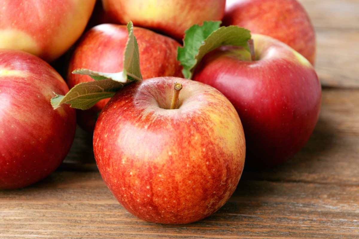 are organic apples good for health