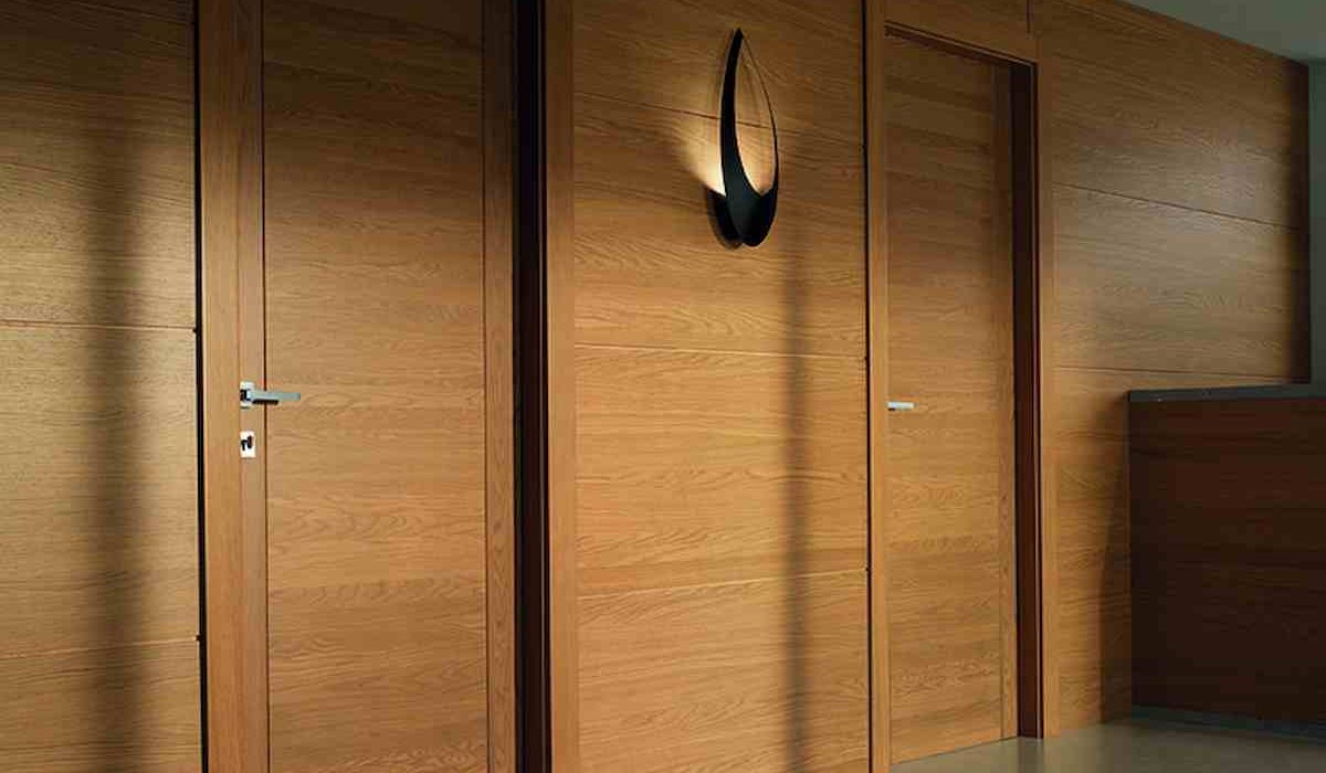 Plywood door price in India and UAE