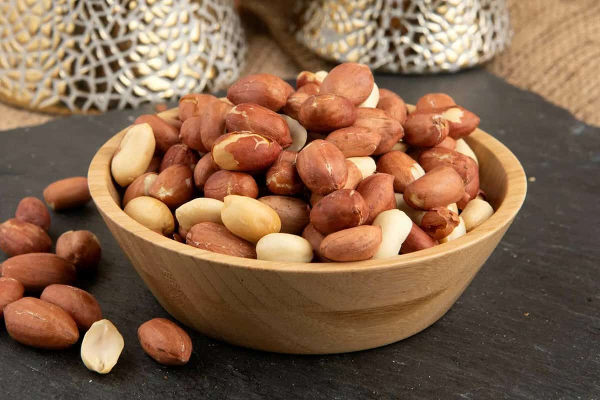 Raw Peanuts Nutrition
