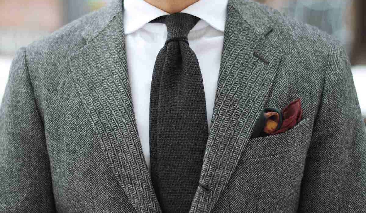 Buying types of fabric for men's suits from the most reliable brands ...