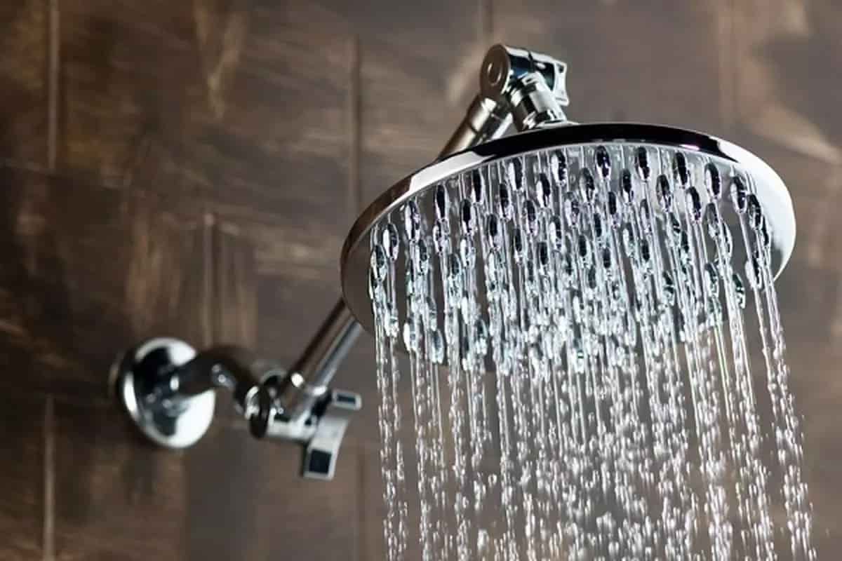soaking tub shower combo