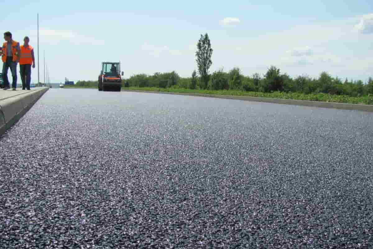 rubber bitumen road