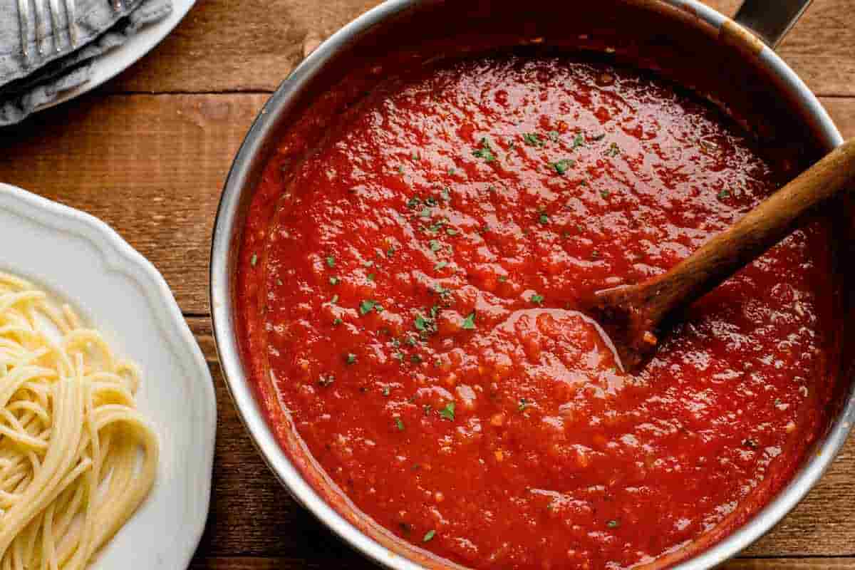 canned tomato spaghetti sauce