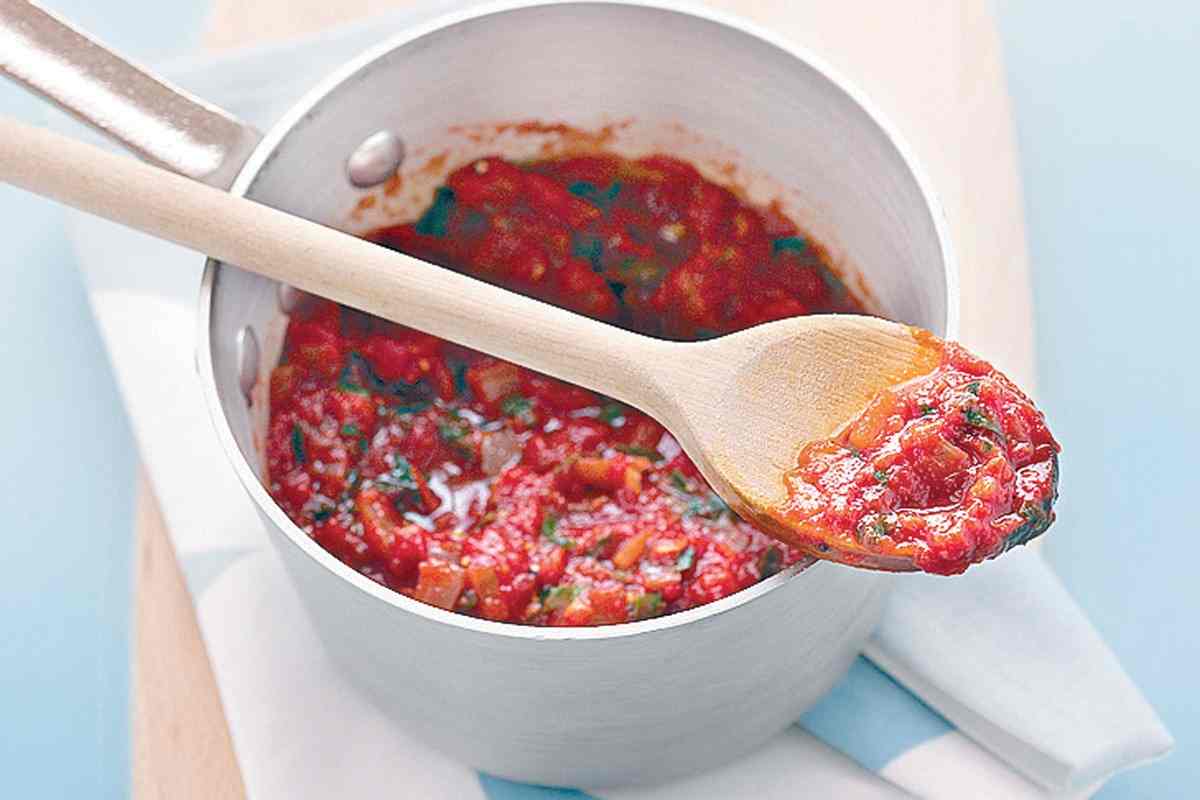 canned cherry tomato pasta sauce