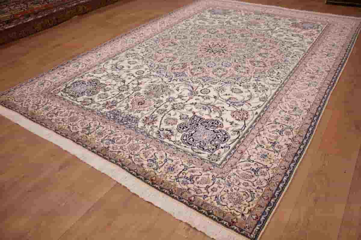 Persian carpets in the USA
